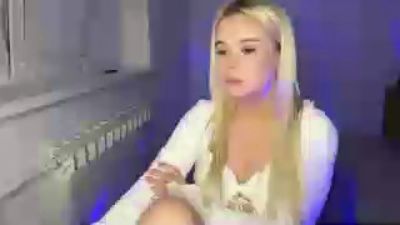 ChandraJeske live cam on Cam4