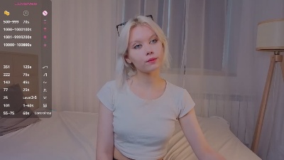 ChanelPander live cam on Cam4
