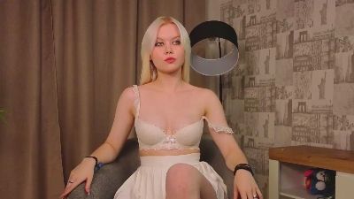 ChanelPander live cam on Cam4