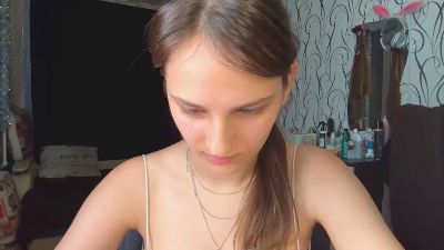 ChanelleHosein live cam on Cam4