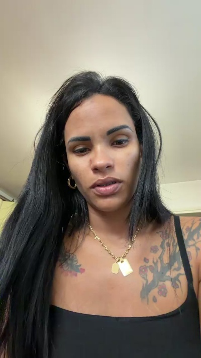 Chanelsexi live cam on Cam4