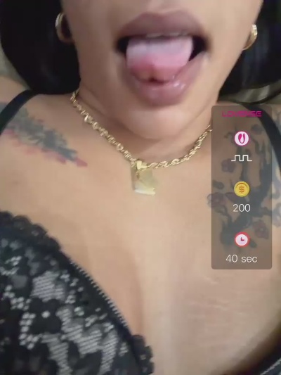 Chanelsexi live cam on Cam4
