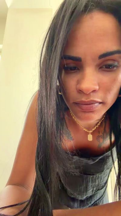 Chanelsexi live cam on Cam4