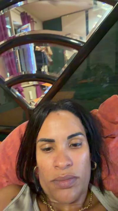 Chanelsexi live cam on Cam4