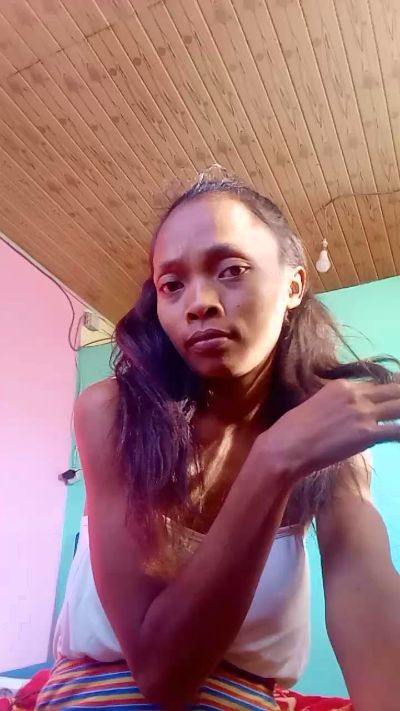 Chanttyh live cam on Cam4