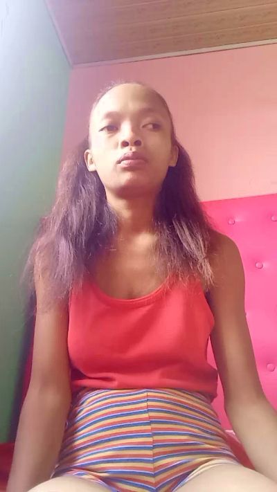 Chanttyh live cam on Cam4