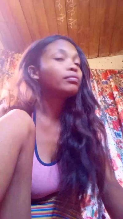 Chanttyh live cam on Cam4