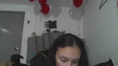 Charis_21 live cam on Cam4