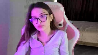CharissaCommon live cam on Cam4