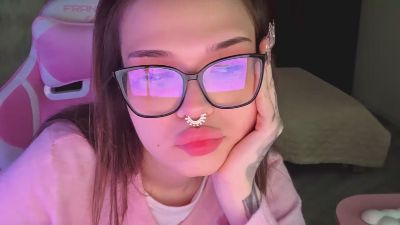 CharissaCommon live cam on Cam4