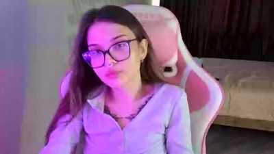 CharissaCommon live cam on Cam4