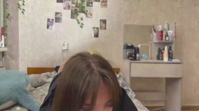CharitaAndris live cam on Cam4