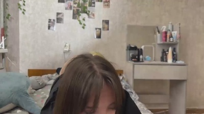 CharitaAndris live cam on Cam4
