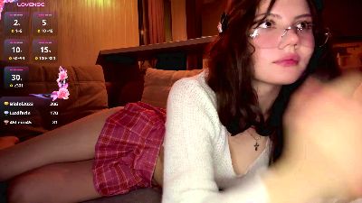 CharlaZapato live cam on Cam4