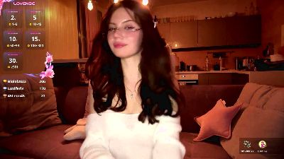 CharlaZapato live cam on Cam4