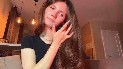CharlaZapato live cam on Cam4