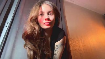 CharlaZapato live cam on Cam4