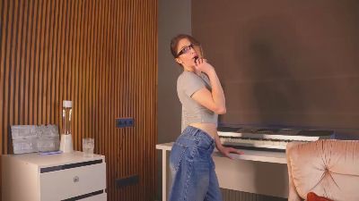 CharlieCunha live cam on Cam4