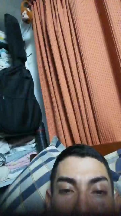 Charliem97 live cam on Cam4
