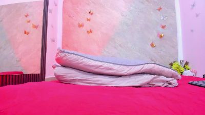 Charlizee_23 live cam on Cam4