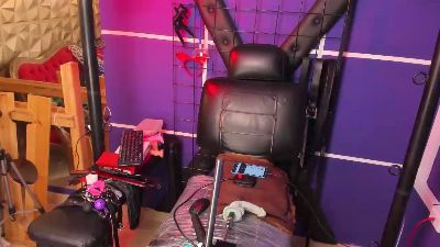 Charlotte_Bms live cam on Cam4