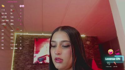 Charlotte_greys live cam on Cam4