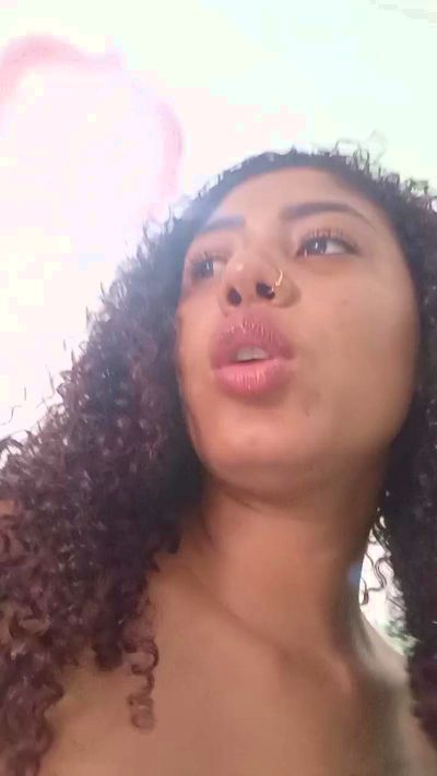 Charlotteocute live cam on Cam4