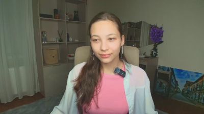 CharlsieKrenik live sex cam preview from Turkey