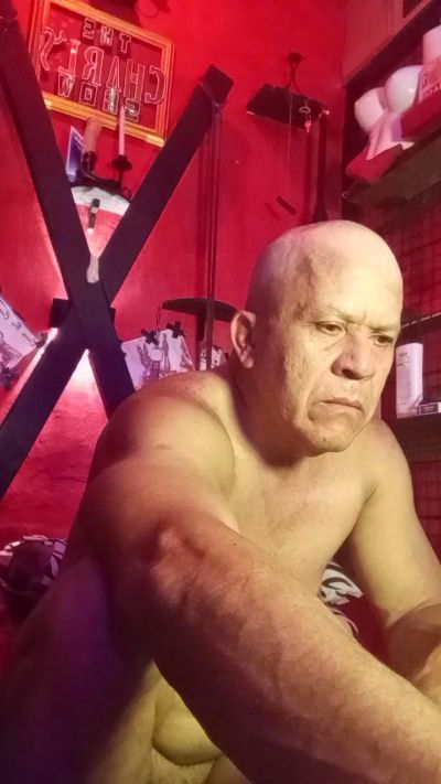 Charly_BC_BDSM live cam on Cam4