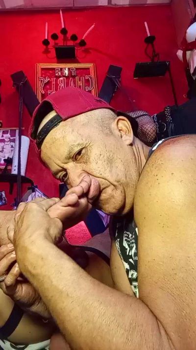 Charly_BC_BDSM live cam on Cam4