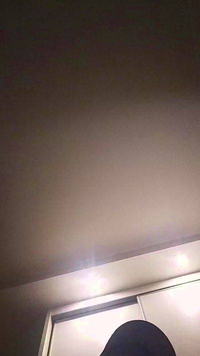 Charlybrown44 live cam on Cam4