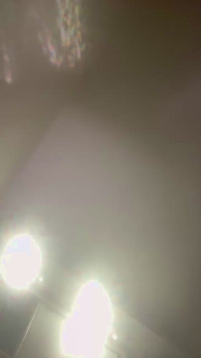 Charlybrown44 live cam on Cam4