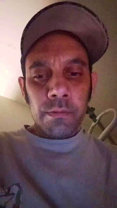 Charlybrown44 live cam on Cam4