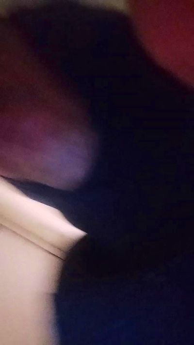 Charlybrown44 live cam on Cam4