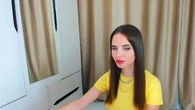 CharmingVixeny live cam on Cam4