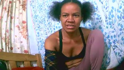 Charonne02 live cam on Cam4