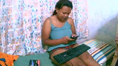 Charonne02 live cam on Cam4