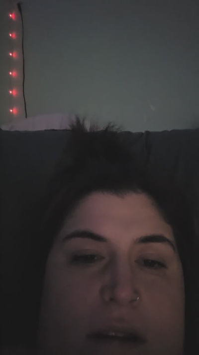 Charrybomb live cam on Cam4
