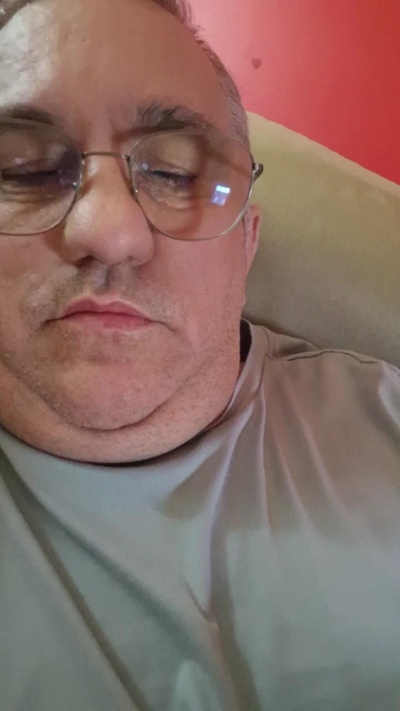 Chaud209 live cam on Cam4