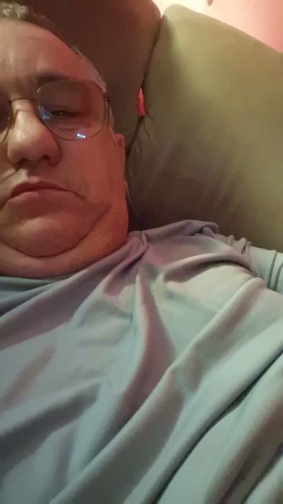Chaud209 live cam on Cam4