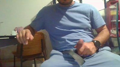 Chaud2la92 live cam on Cam4