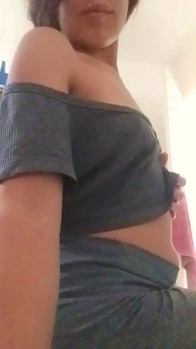 Chaveirinho1 live cam on Cam4