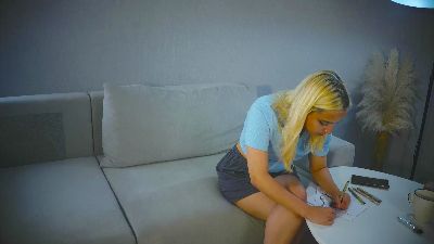 ChayaHaris live cam on Cam4