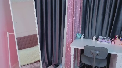 ChayaHaris live cam on Cam4