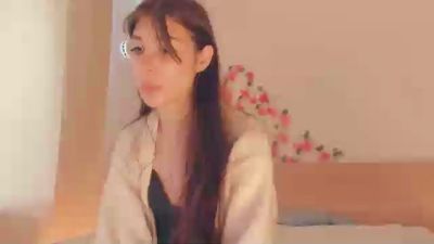 ChayaVillaneuva live cam on Cam4
