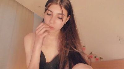 ChayaVillaneuva live cam on Cam4