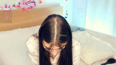 ChayaVillaneuva live cam on Cam4