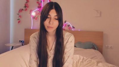 ChayaVillaneuva live cam on Cam4