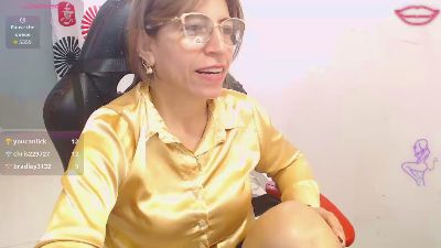 Chayla_Ruiz live cam on Cam4