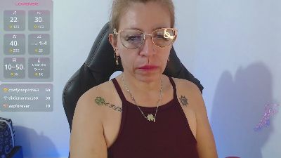 Chayla_Ruiz live cam on Cam4